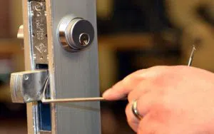 Glendale City Locksmith Glendale, AZ 623-696-3423 - 9a-Emergency-Locksmith